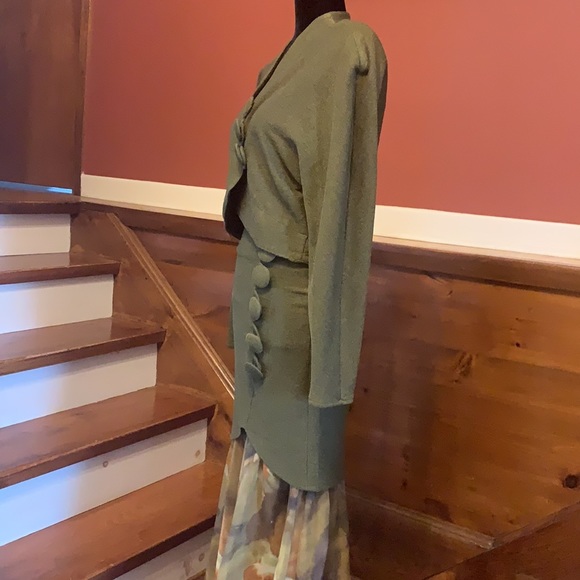 - Vintage Two Piece Set - - Picture 5 of 10